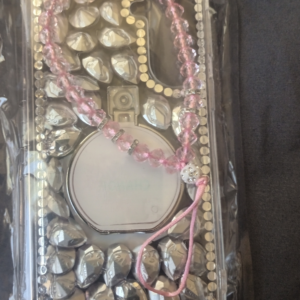 Samsung Galaxy S26 Plus Case - Picture 3 of 7